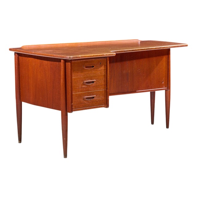 Göran Strand Mid Century Swedish Teak Boomerang Desk For Sale