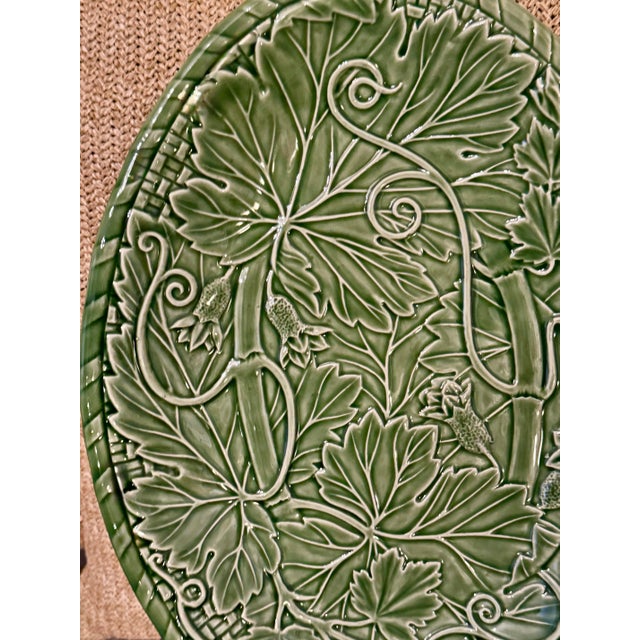 Bordallo Pinheiro Portuguese Green Botanical Serving Platter 15” by 11” For Sale In Raleigh - Image 6 of 11