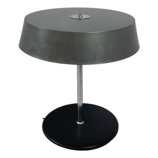 Mid-Century Modern Table Lamp with Black Base, Gray Shade & Chrome Upright For Sale