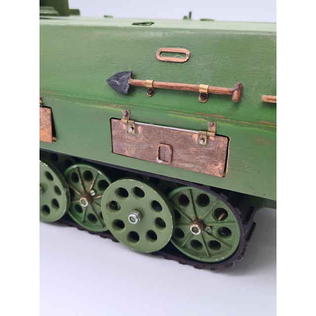 Green Model Sd.Kfz. 251 Carrier in Green Plywood and Metal, 1970s For Sale - Image 8 of 12