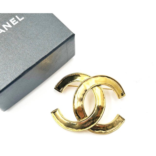 Chanel Vintage Gold Plated CC Large Brooch *Marked 94 *Made in France *Comes with original box and tag -It is...