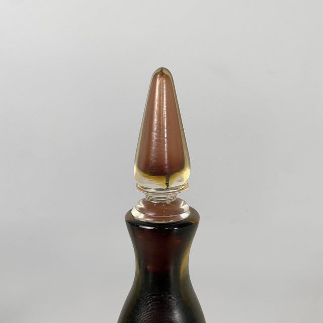Italian Modern Red and Gray Murano Glass Bottles with Caps attributed to Venini, 1990s, Set of 2 For Sale - Image 6 of 17