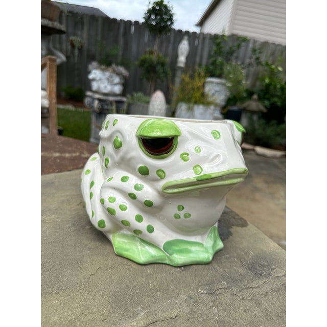 Vintage MCM 1970s Fitz and Floyd Spotted Frog Planter For Sale - Image 9 of 12