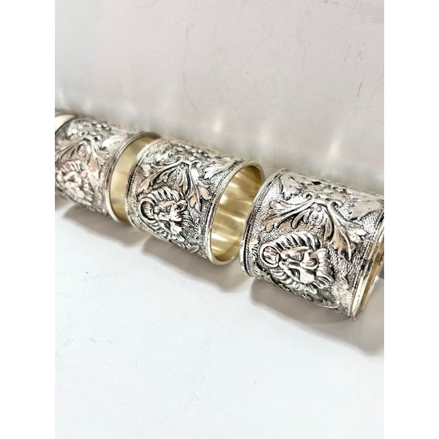 Vintage Silverplate Lion Head Napkin Rings With Acanthus Detail, Set of 4 For Sale - Image 4 of 9