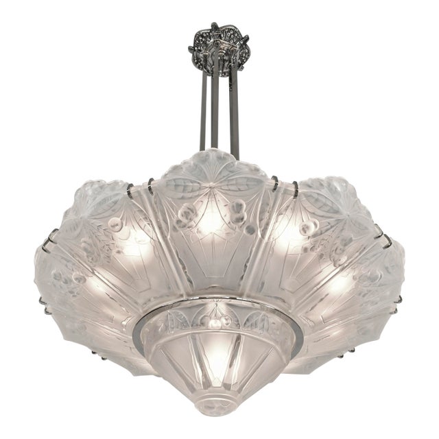 Marius Sabino French 1930s 10-Panel Art Deco Chandelier Les Cérises For Sale