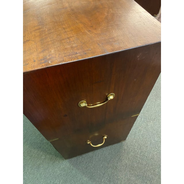 A fine example of a period officers Campaign Chest in original condition nicely polished to bring out the lovely patina....