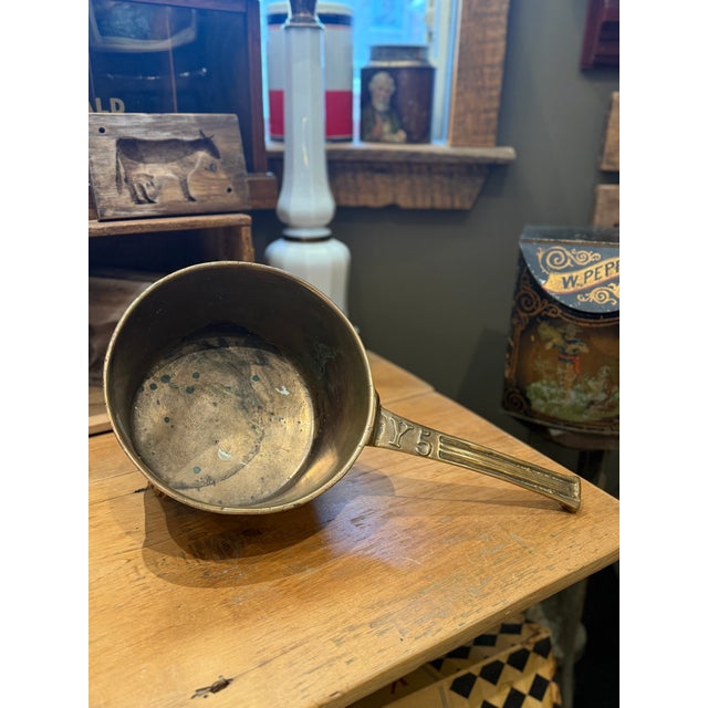 English Antique 17th Century English Bronze Tripod Skillet / Apothecary Pan For Sale - Image 3 of 11