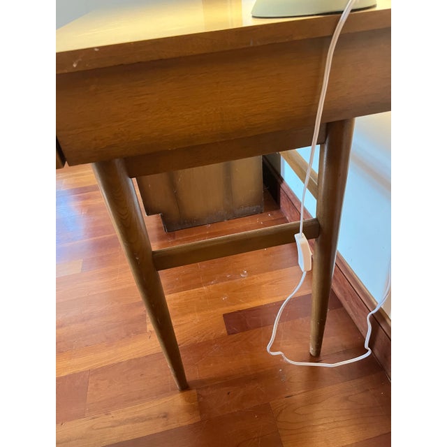 Modern desk mid-century American martinsville bleached walnut 4 drawers. Chair included