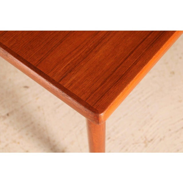 1960s Mid-Century Danish Teak Extending Dining Table, 1960s For Sale - Image 5 of 11
