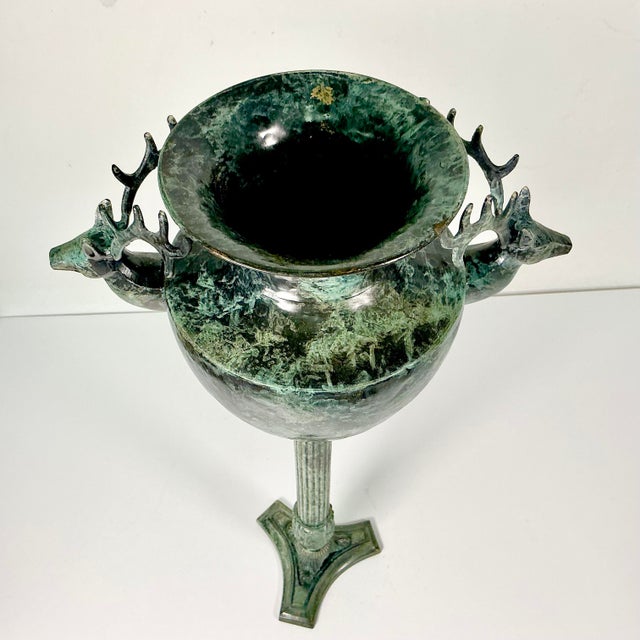 1970s Vintage Neoclassical English Stag Head Faux Verdigris Green Tole Pedestal Urn Vase. For Sale - Image 12 of 15