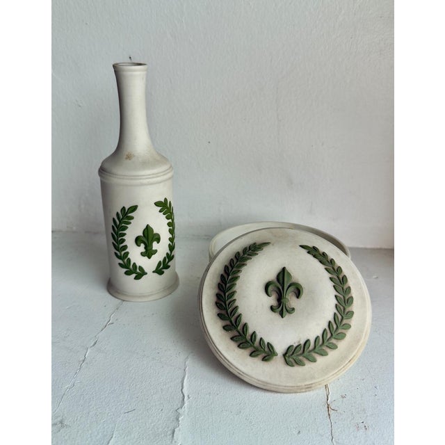 Neoclassical Vintage Italian Vanity Set, Fleur De Lis Ceramic Bud Vase and Lidded Trinket Box For Sale - Image 3 of 10