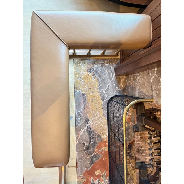 Jamb Uk Brass & Leather Fireplace Club Fender For Sale - Image 10 of 12