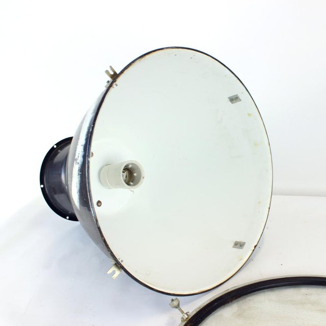 Glass Large Industrial Enamel Pendant Lights from Elektrosvit, Former Czechoslovakia, 1960s For Sale - Image 7 of 9