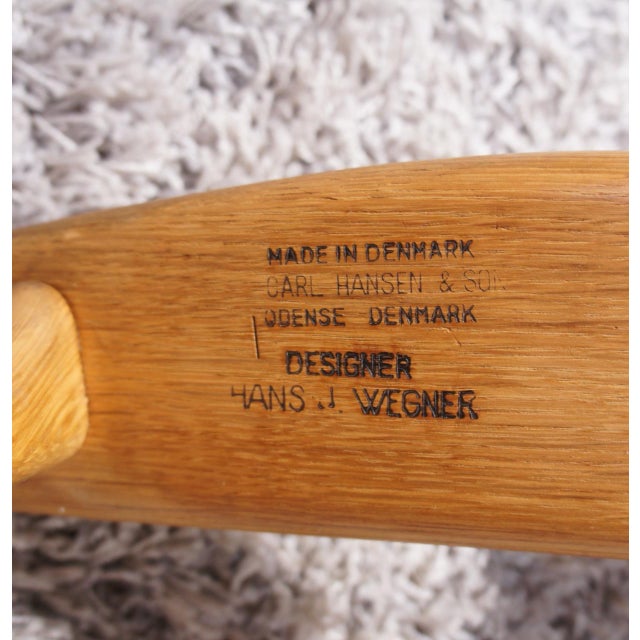 CH22 Armchair in Oak with Seat in Paper Cord by Hans J. Wegner for Carl Hansen & Son, Denmark, 1950s For Sale - Image 10 of 11