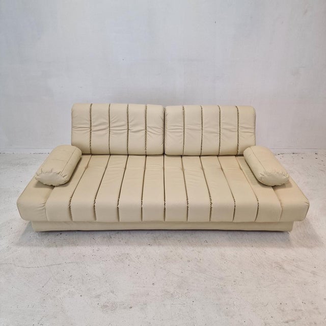 DS-85 Sofa or Daybed from de Sede, Switzerland, 1960s For Sale - Image 6 of 18
