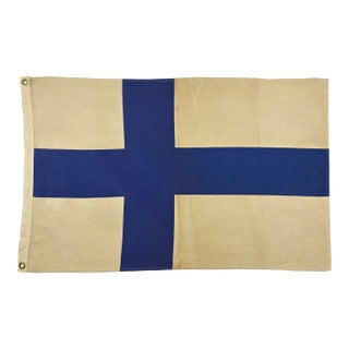 Small Vintage Cotton Flag of Finland For Sale