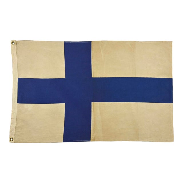 Small Vintage Cotton Flag of Finland For Sale
