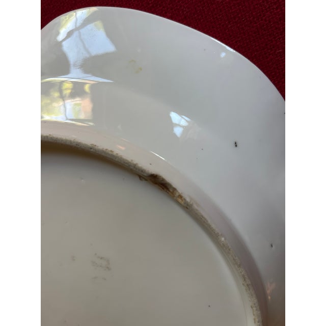Antique 18th Century Vienna Porcelain Round Charger Platter With Floral Decoration For Sale - Image 10 of 12