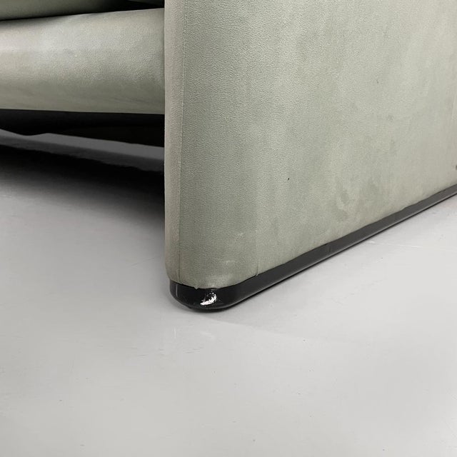 Italian Modern Maralunga Sofa by Vico Magistretti for Cassina, 1970s For Sale - Image 17 of 18