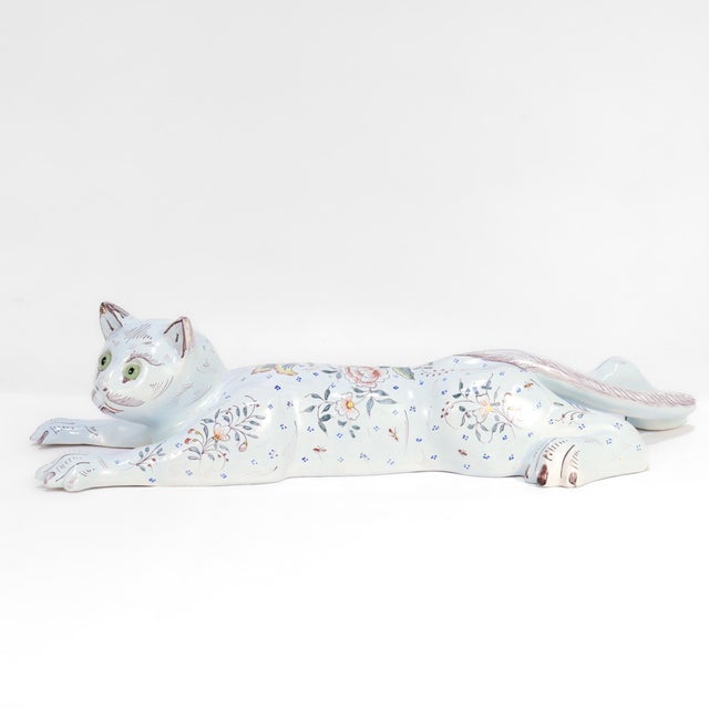 French French Desvres Faience Figural Cat Wall Pocket Vase or Bouquetière by Geo Martel For Sale - Image 3 of 16