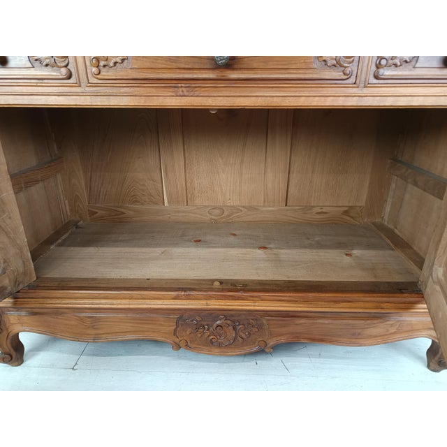 Louis XV Bathroom Vanity with Marble Top For Sale - Image 16 of 18