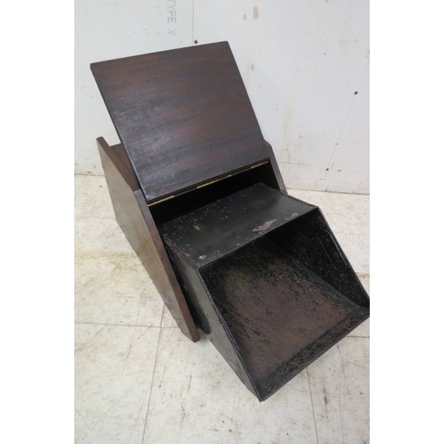 Traditional Vintage Coal Hod or Coal Scuttle With Metal Lined Removable Interior For Sale - Image 3 of 8