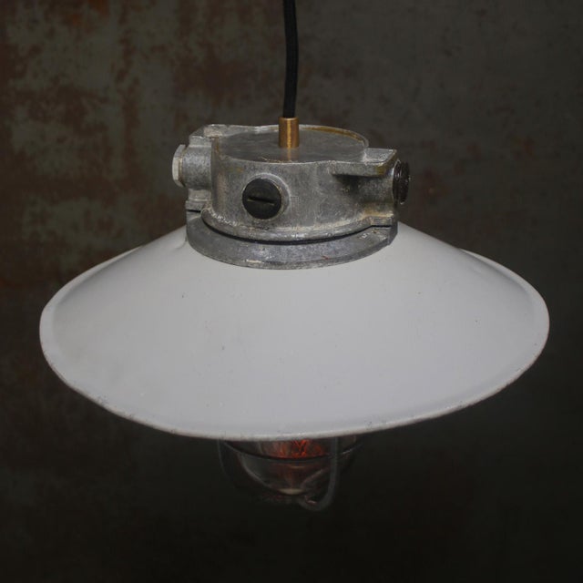 Vintage Industrial Aluminium Clear Glass Pendant Light from Industria Rotterdam For Sale - Image 4 of 6