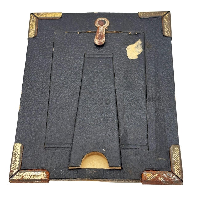 Metal Art Deco Gold Reverse Painted Glass 4x6 Geometric Picture Frame For Sale - Image 7 of 7