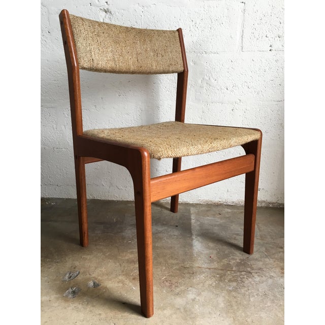 Vintage Mid Century Modern Danish Dining Chairs by Domus ... (640 x 640 Pixel)