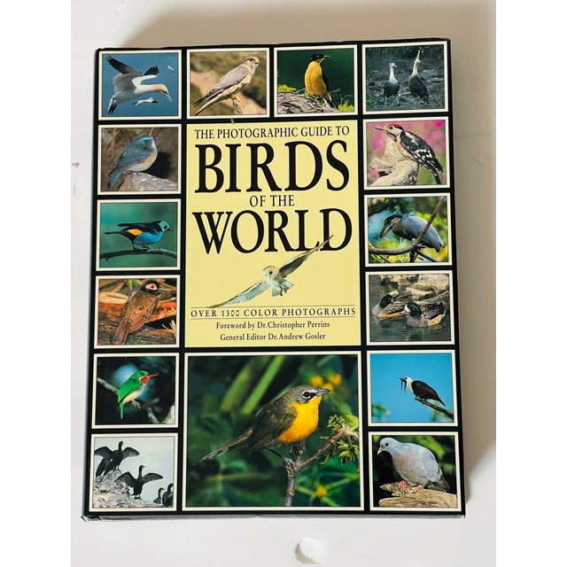 Beautiful interesting book with excellent photographic images.