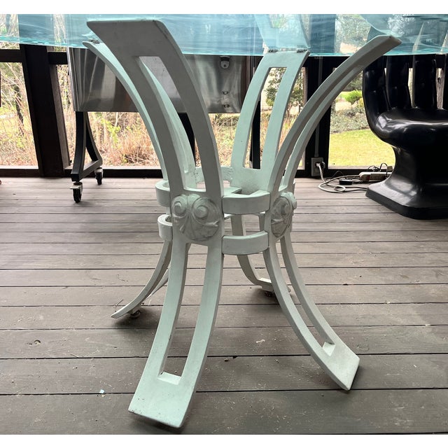 Brown Jordan table base for outdoor dining. Heavy white base coordinates with a variety of chairs including their iconic...