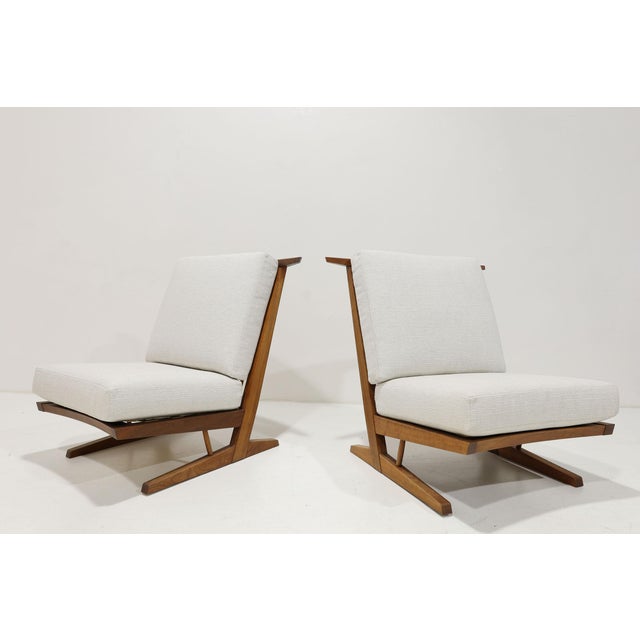 Mid-Century Modern George Nakashima Conoid Lounge Chairs For Sale - Image 3 of 12