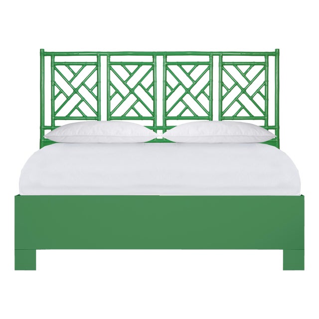 Chippendale Platform Bed California King - Bright Green For Sale