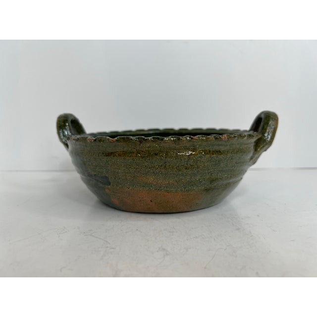 Mexican Rustic Oaxacan Barro Verde Pottery Serving Bowl With Handles Green Glazed Incised Floral Earthenware Oaxaca Mexico For Sale - Image 3 of 8