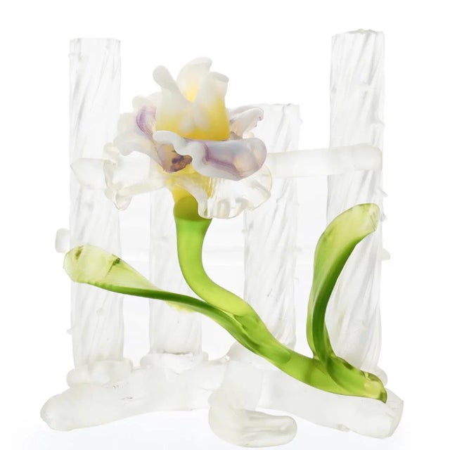 1940s Art Nouveau Floral Art Glass Vase For Sale - Image 4 of 4