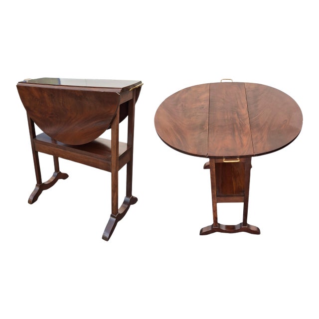 Pair of Biggs Furniture Regency Style Mahogany Drop-Leaf Serving Tables For Sale