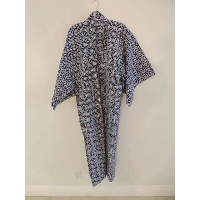 2020s Wearable Blue and White Cotton Printed Fabric Kimono For Sale - Image 5 of 7