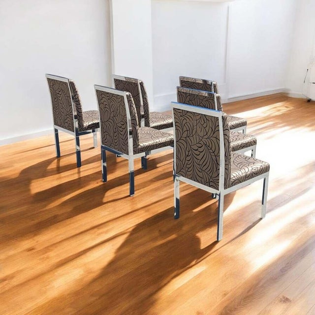A set of six vintage mid-century DIA chrome dining chairs. Each chair measures 37 inches high by 19.25 inches wide by 22...