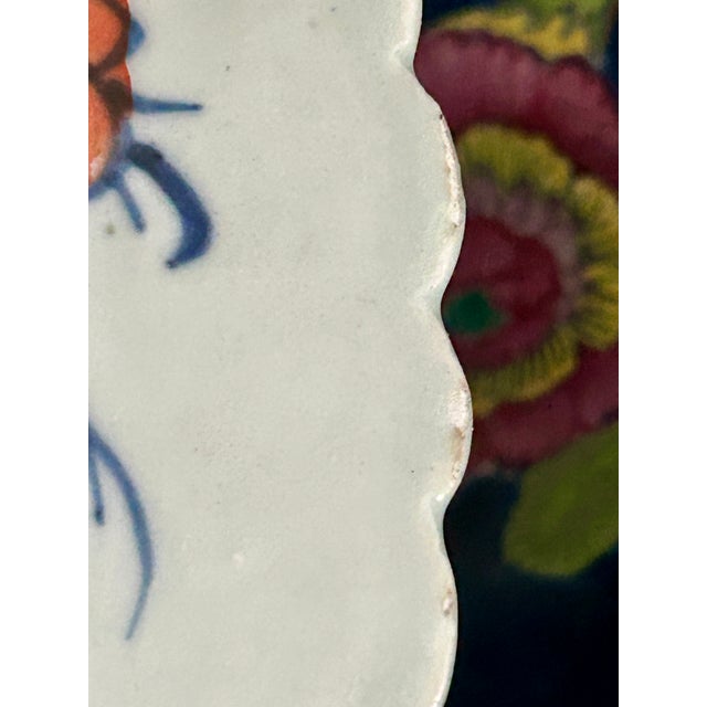 Pair of 18th Century Chinese Export Tobacco Leaf Porcelain Soup Plates For Sale - Image 10 of 11