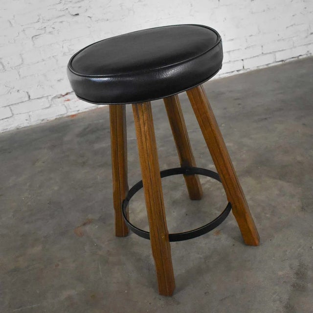 Wood Mid 20th Century Bar Stool Acorn Brown Finish and Black-Brown Vinyl Faux Leather Seat Attributed to Brandt Ranch Oak For Sale - Image 7 of 13