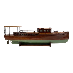 Planked Model of the 1920s Boston Yacht Islander