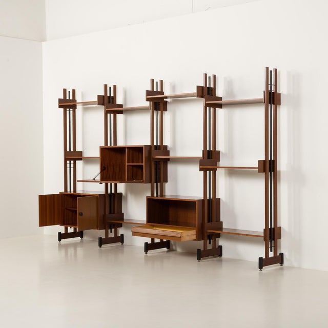 Metal Italian Four Bay Free Standing Wall Unit in the style of Gio Ponti, 1970s For Sale - Image 7 of 18