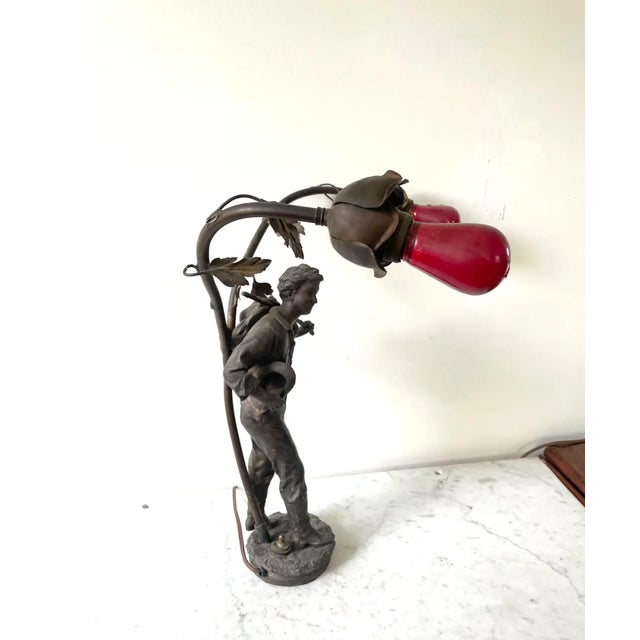 Vintage Art Nouveau Bronze Spelter Sculptured Table Lamp - Made in France For Sale In New York - Image 6 of 11