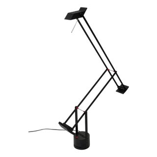 Tizio Adjustable Desk Lamp by Richard Sapper for Artemide, Italy, 1970s For Sale