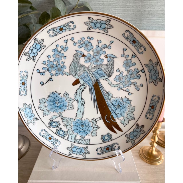 Mid 20th Century Japanese Gold Imari Porcelain Charger With Two Birds & Florals For Sale - Image 5 of 7