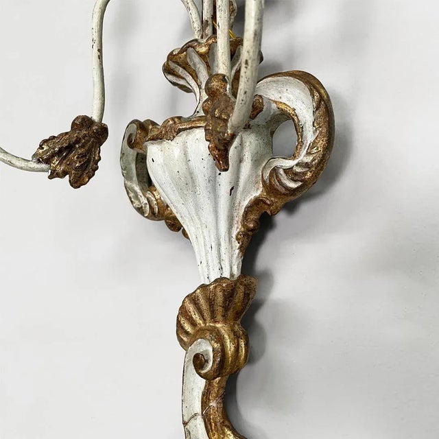 Italian Two-Light Wall Lamps in Wood with Gold Finish, 1700s, Set of 2 For Sale - Image 15 of 18