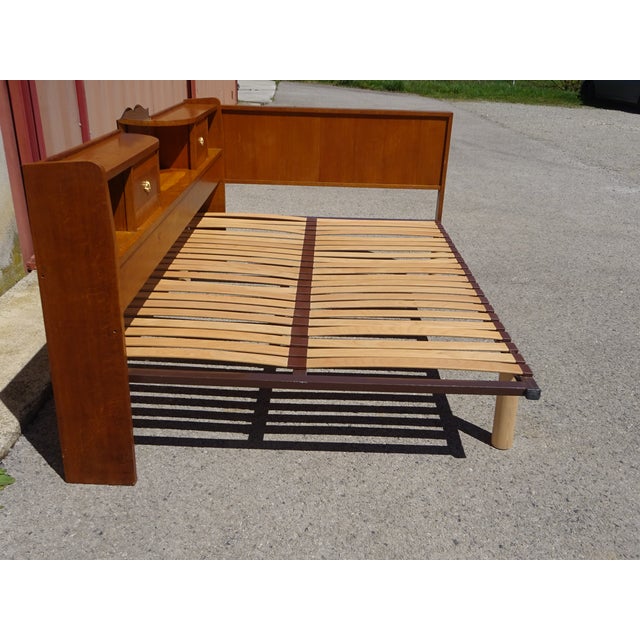 Vintage Light Oak Headboard, 1970s For Sale - Image 3 of 18