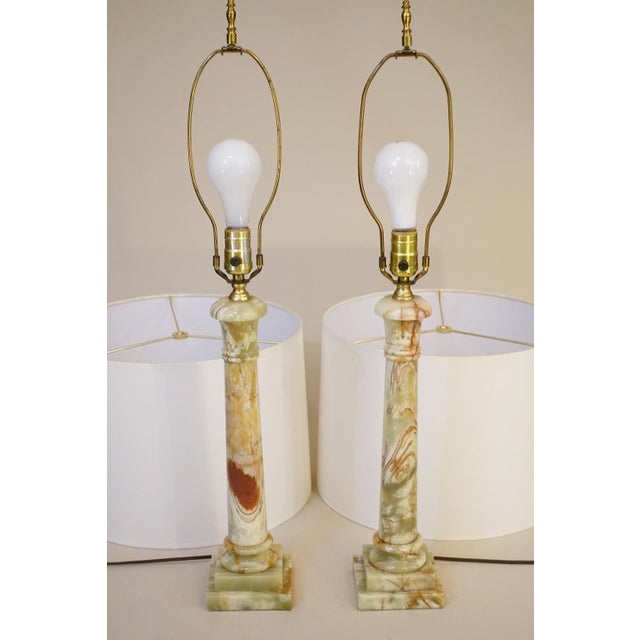 Pair Neo Classic Hollywood Regency Modern Green & Rust Onyx Marble Tuscan Style Column Table Lamps - a Pair For Sale - Image 10 of 10