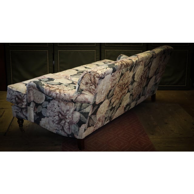 Vintage Three-Seater Sofa in Floral Velvet, 2010s For Sale - Image 6 of 18