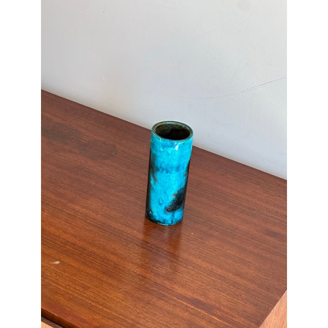 1950s 1950s Guido Gambone Cylinder Vase in Blue and Black For Sale - Image 5 of 9
